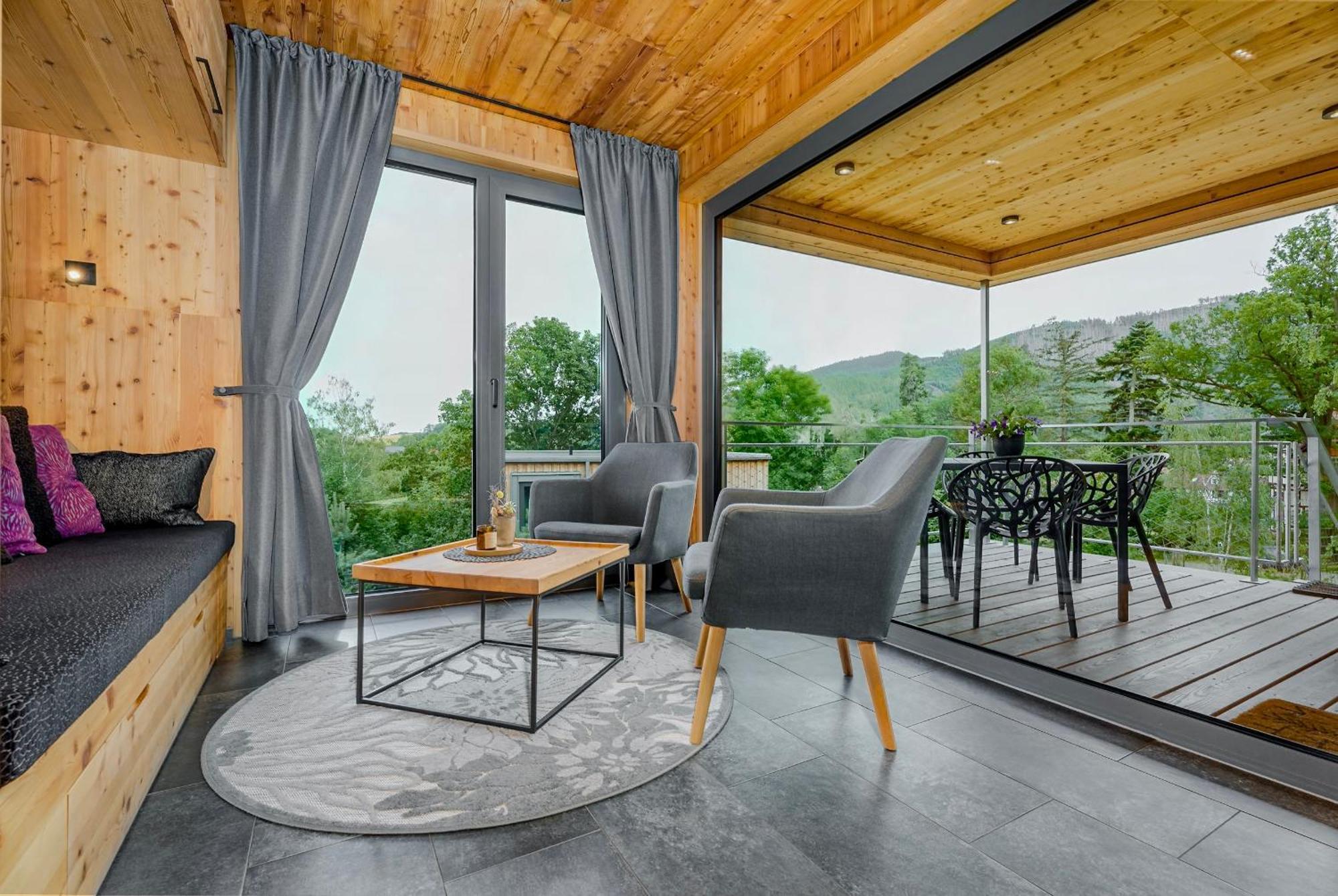 Baumwipfel-Resort "Lug Ins Land" Ilsenburg Esterno foto